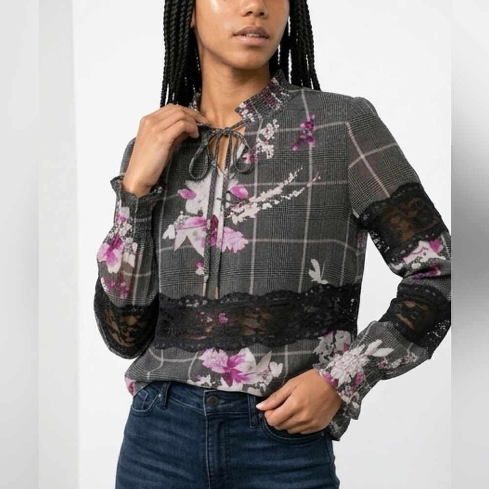 NWT - Women's B & W w/ Pink Floral Tie-Neck Top w/ Lace Panel